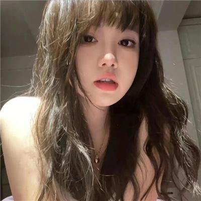 葛洛莉亚·贝尔
