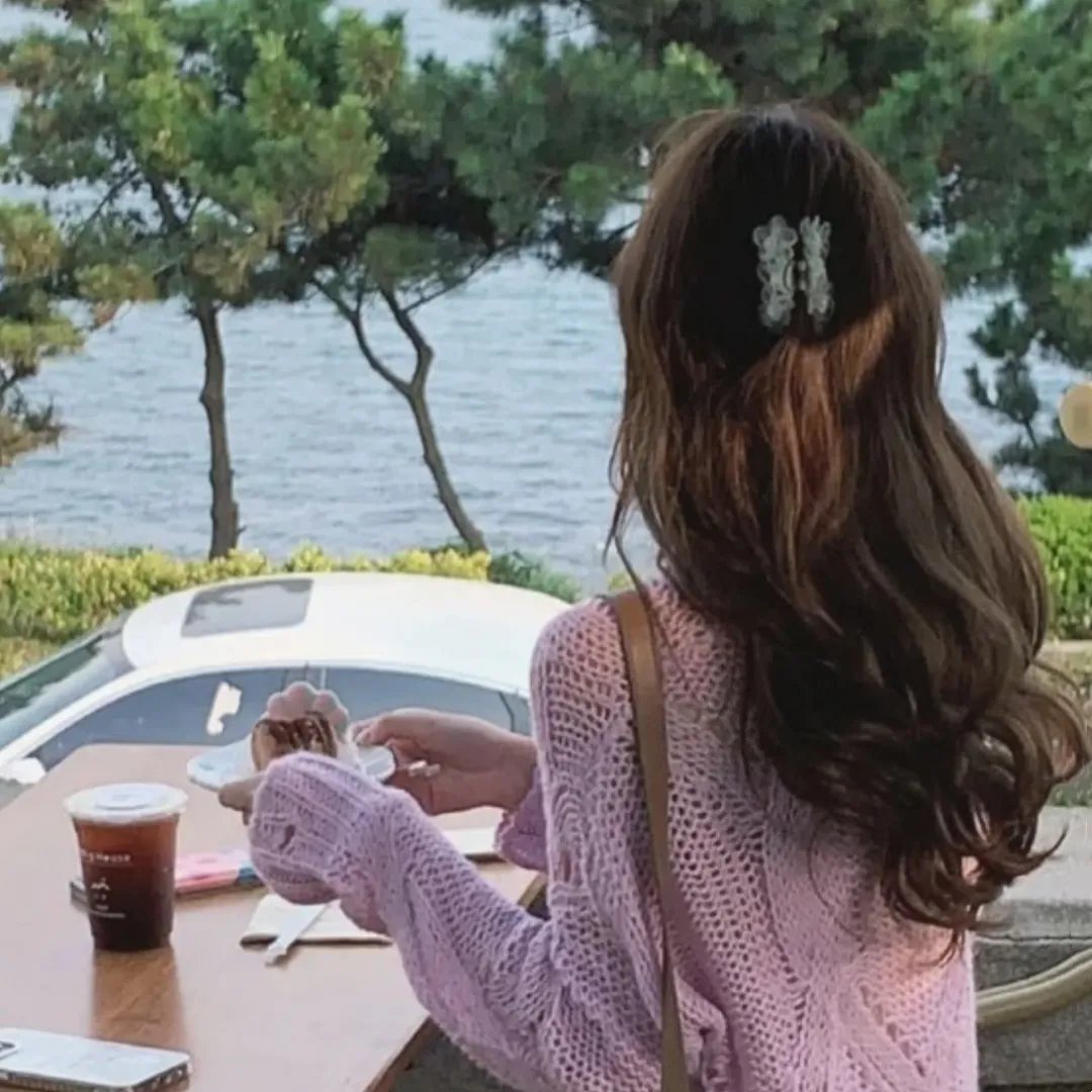 如蝶翩翩
